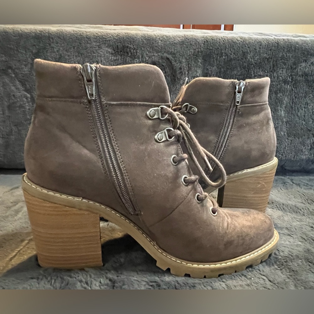 Target Booties - Picture 3 of 5